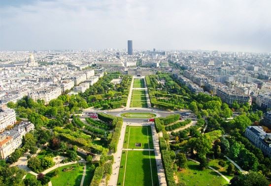 Champ de Mars - leoks - leoks