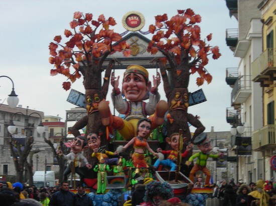 CARNEVALE DI PUTIGNANO 2013