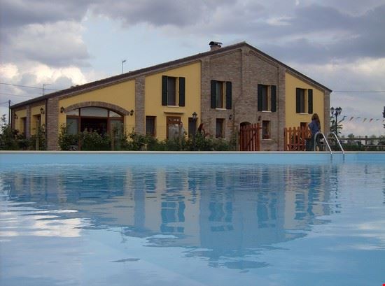  Ferrara  