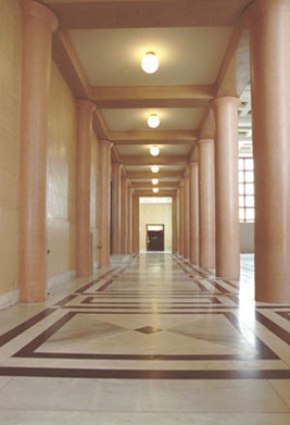 atene parlamento greco corridoio sala