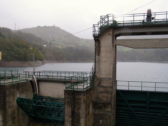 Lago di Suviana