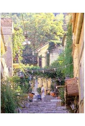 plaka strada centro
