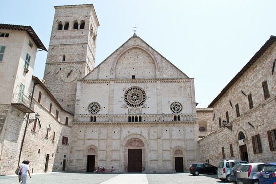 Cattedrale di San Rufino Duomo della città  