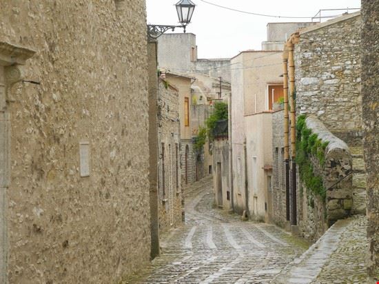  Erice  