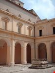 Chiostro del Complesso Monumentale di San Francesco - sede del Museo Archeologico Nazionale della Valle del Sele