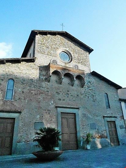  La Pieve di San Giovanni Battista dedicata alla beata Giovanna nel centro di Signa.  