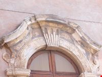particolari