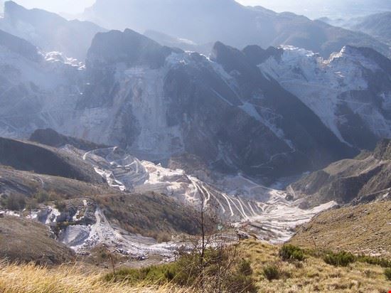  Carrara  