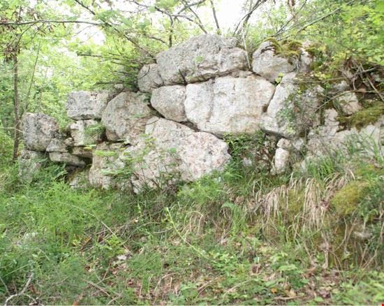  Mura poligonali località Castellone  