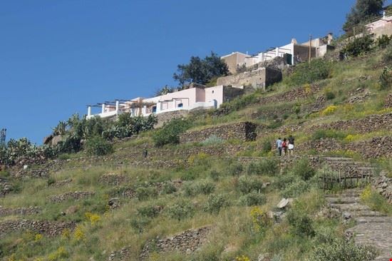 Tra le contrade dell'isola Isola di Alicudi  