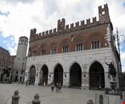 Piazza Cavalli