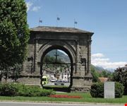 Arco di Augusto