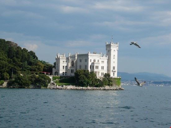  Trieste  
