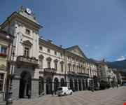 Municipio e Piazza Chanoux