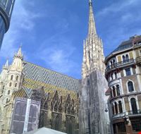 veduta esterna di stephansdom vienna veduta esterna di stephansdom vienna