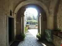 Entrando in villa