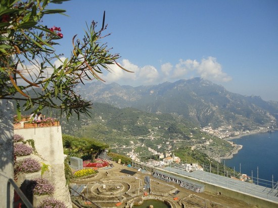 Vista giardino e costiera