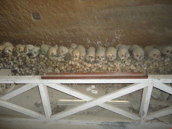 Napoli Cimitero delle Fontanelle  