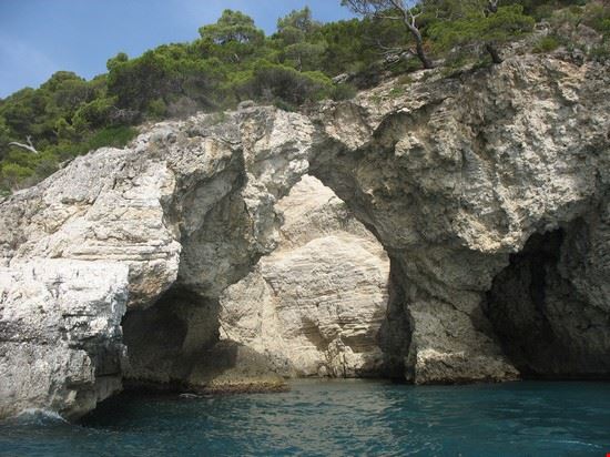 Grotte marine - Una delle grotte di Vieste - ©eg65 - ©eg65 - CC BY-NC-SA 2.0