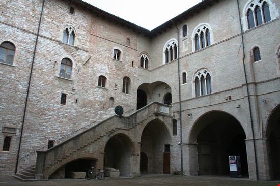  Palazzo Trinci, Foligno ©b.roveran - CC BY 2.0 ©b.roveran