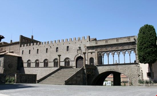  Viterbo ©Rome Cabs - CC BY-SA 2.0 ©Rome Cabs