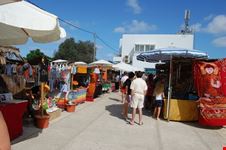 formentera mercatino hippie