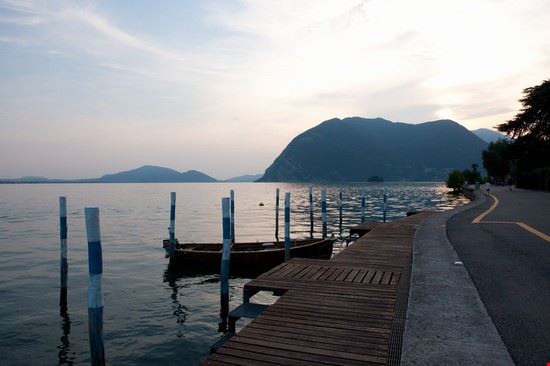 Lungolago - Lungolago di Sarnico - ©gigile - ©gigile - CC BY 2.0