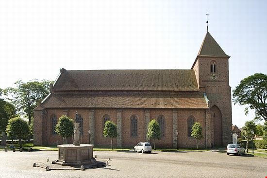  Chiesa di Santa Caterina a Ribe  