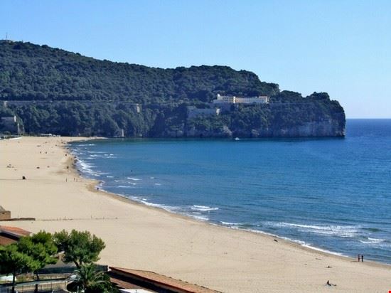 Spiaggia di Serapo Spiaggia di Serapo, Gaeta  