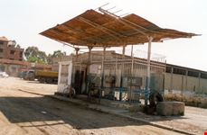 1998 pompa di benzina...adesso non esiste più