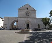 basilica di santa chiara assisi