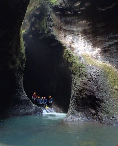 Aling Gorge bats point - Bali Canyoning Aling Gorge bats point - Bali Canyoning
