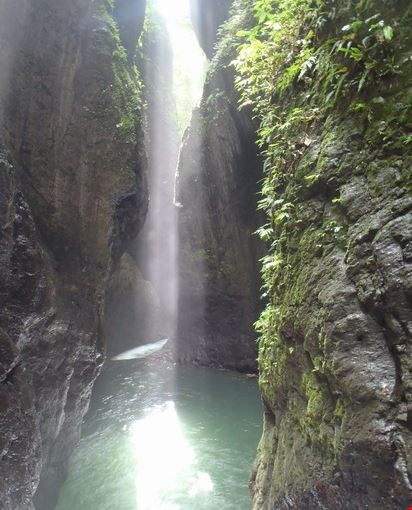 Aling Gorges - Heaven on earth Aling Gorges - Heaven on earth