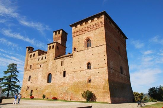 Castelli di Grinzane e Serralunga - Castello di Grinzane - ©Sbisolo - ©Sbisolo - CC BY-SA 2.0