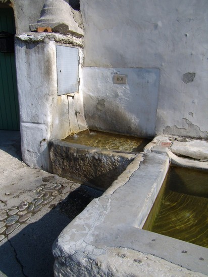 FONTANA DEL XII SECOLO