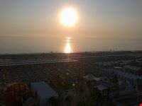 Alba sul mare