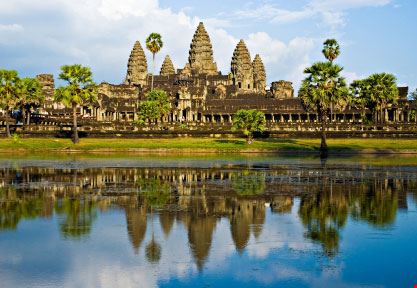 Angkor Wat - Luciano Mortula - Luciano Mortula - ©iStockphoto.com