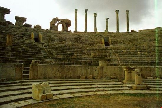 Leptis Magna e il suo teatro romano  