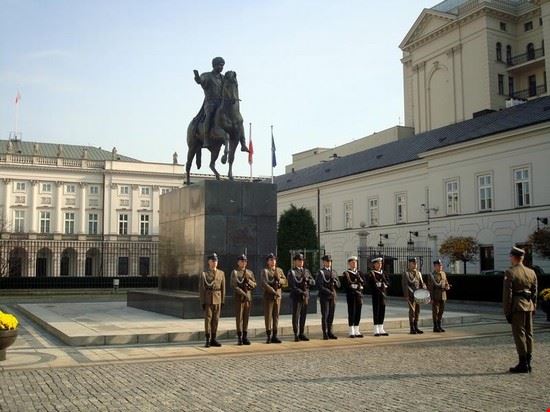  Varsavia  