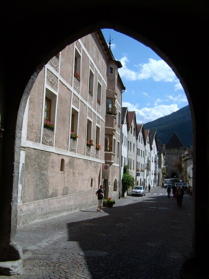 PORTALE DEL MURO DI CINTA