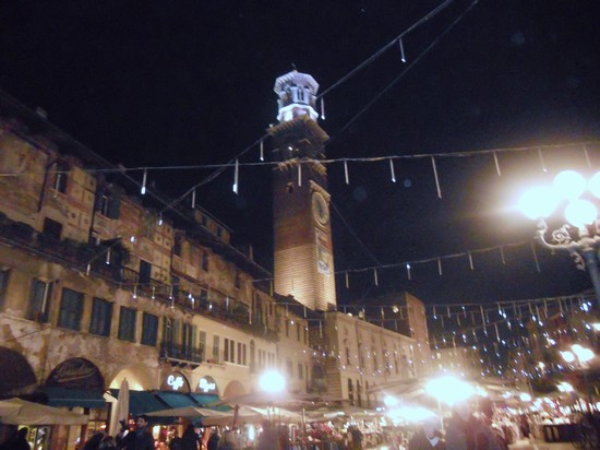 Verona Stella Di Natale.Foto Arena Con Stella Di Natale A Verona 412x550 Autore Simonetta Stuani