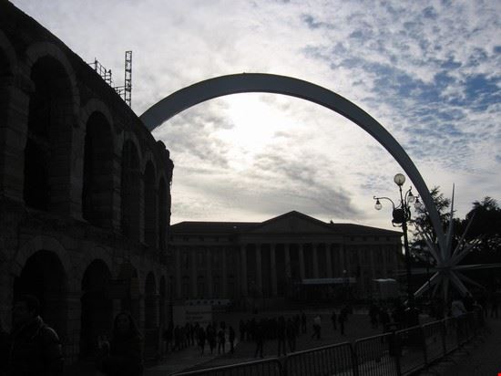  Verona  