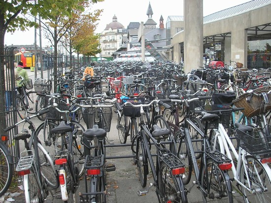 Biciclette alla Stazione Ferroviaria