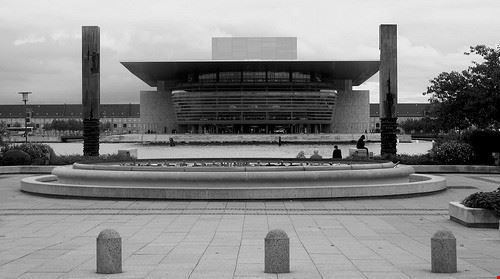 Copenaghen Opera House - emilio.corvino - emilio.corvino - Attribution License (http://creativecommons.org/licenses/by/2.0/)