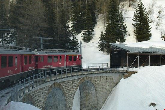 Trenino rosso del Bernina - Trenino rosso del Bernina - ©Alessandro Zilio - ©Alessandro Zilio - CC BY-NC-SA 2.0