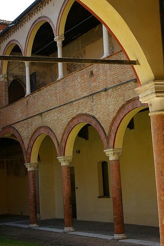 ferrara casa romei