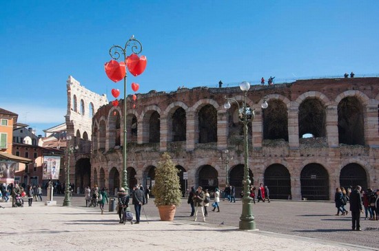 Piazza Brà e l'arena