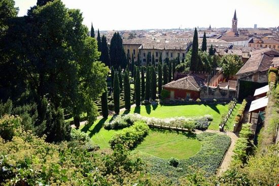  Verona  