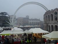 Piazza Brà e mercatini di Santa Lucia