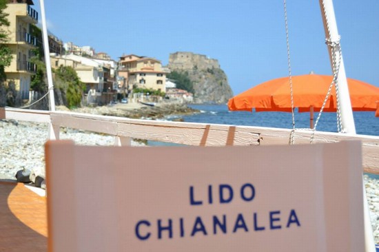 lido chianalea